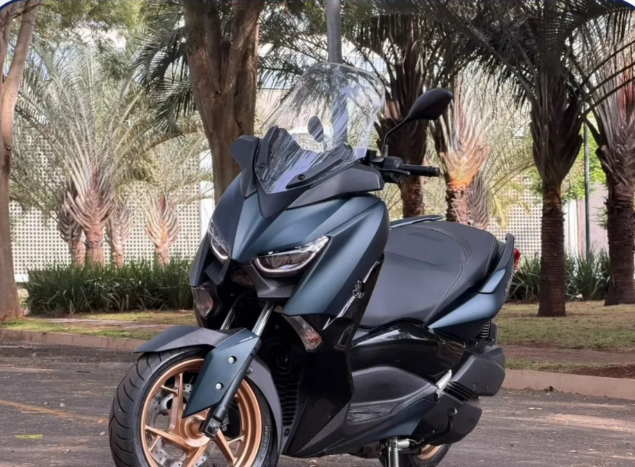 Yamaha XMax 250 2024